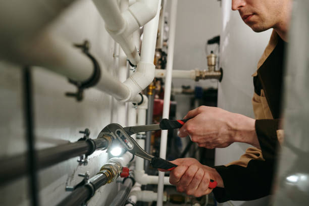 Best Shower Repair Services  in Ashwaubenon, WI